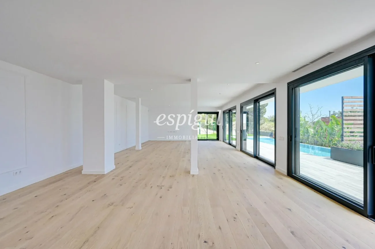 Stunning Property in Sant Berger, Teià – Luxury and Design with Sea Views
