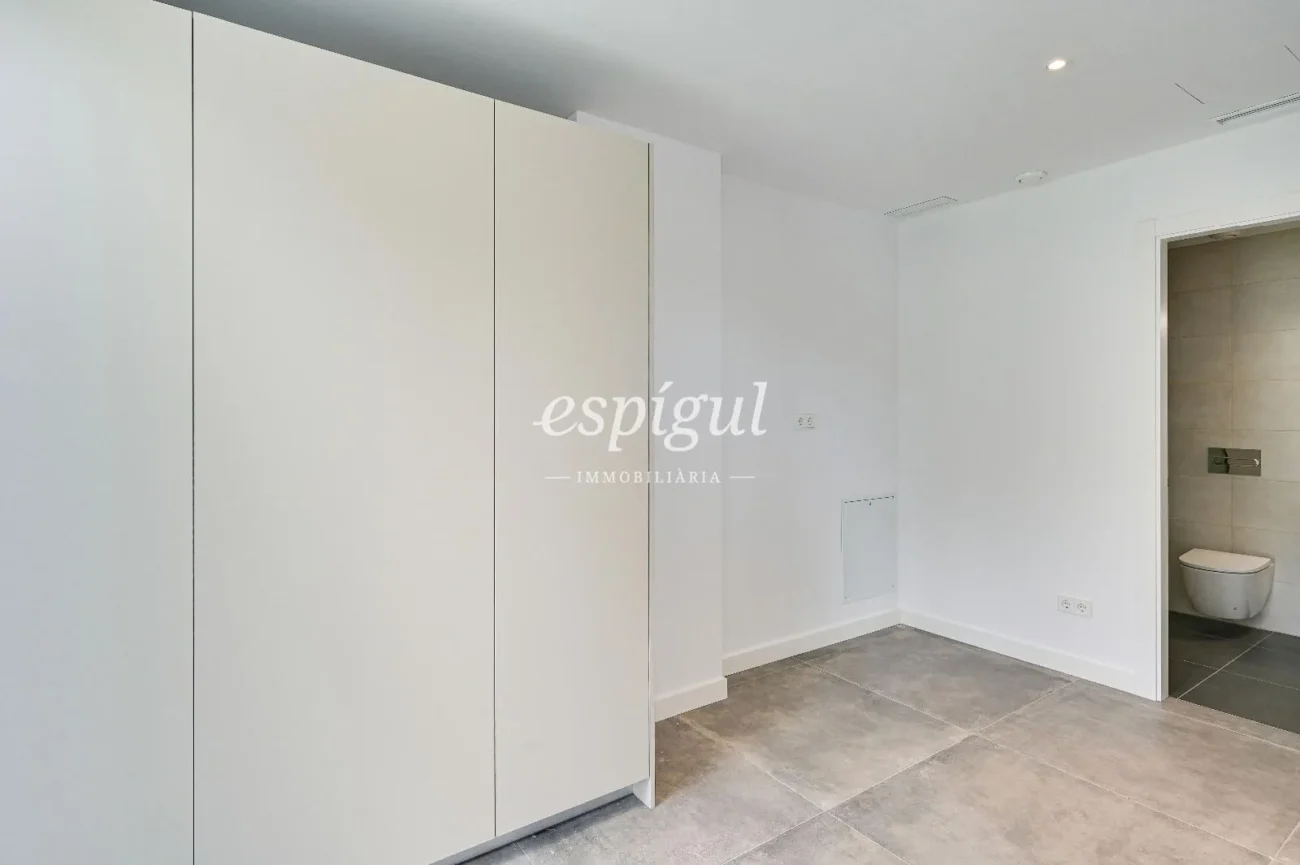 Stunning Property in Sant Berger, Teià – Luxury and Design with Sea Views