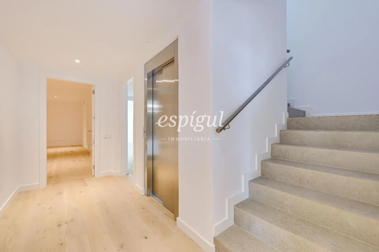 Stunning Property in Sant Berger, Teià – Luxury and Design with Sea Views