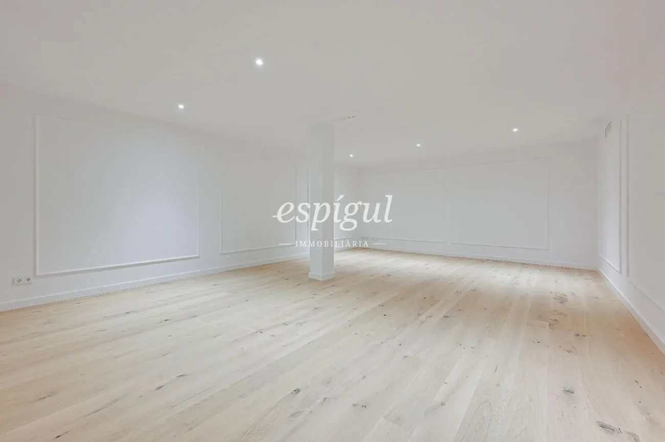 Stunning Property in Sant Berger, Teià – Luxury and Design with Sea Views