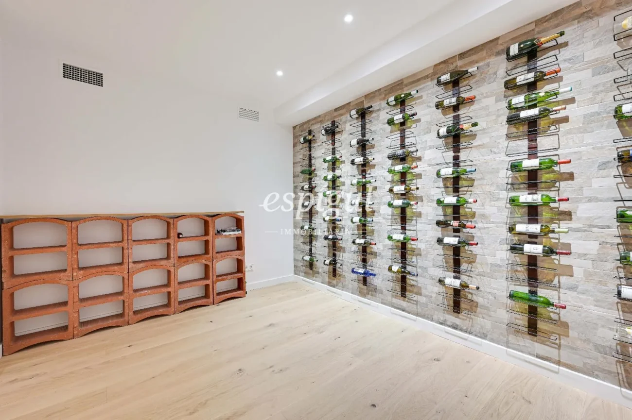Stunning Property in Sant Berger, Teià – Luxury and Design with Sea Views