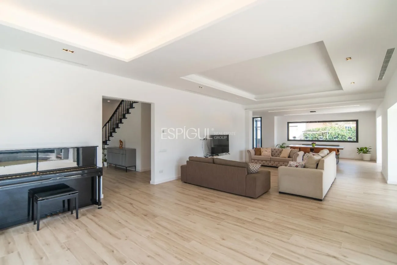 Exclusiva casa restaurada con grandes cualidades en el golf de Sant Andreu de Llavaneres