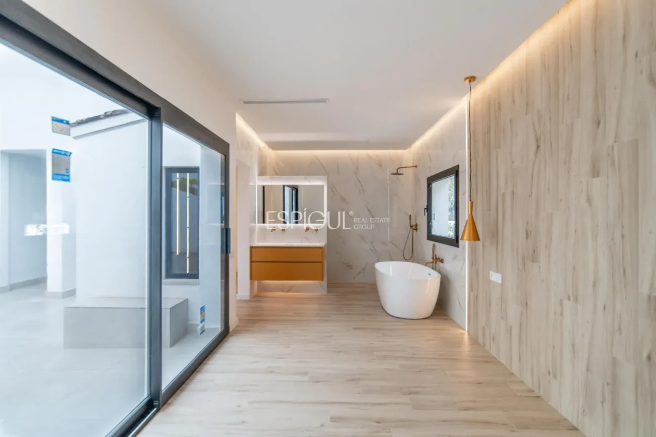 Exclusiva casa restaurada con grandes cualidades en el golf de Sant Andreu de Llavaneres