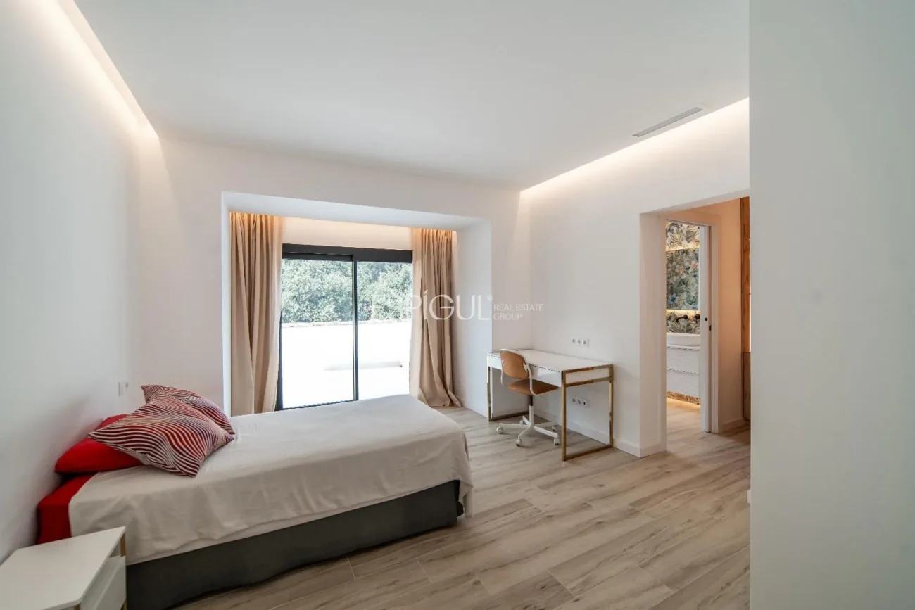 Exclusiva casa restaurada con grandes cualidades en el golf de Sant Andreu de Llavaneres