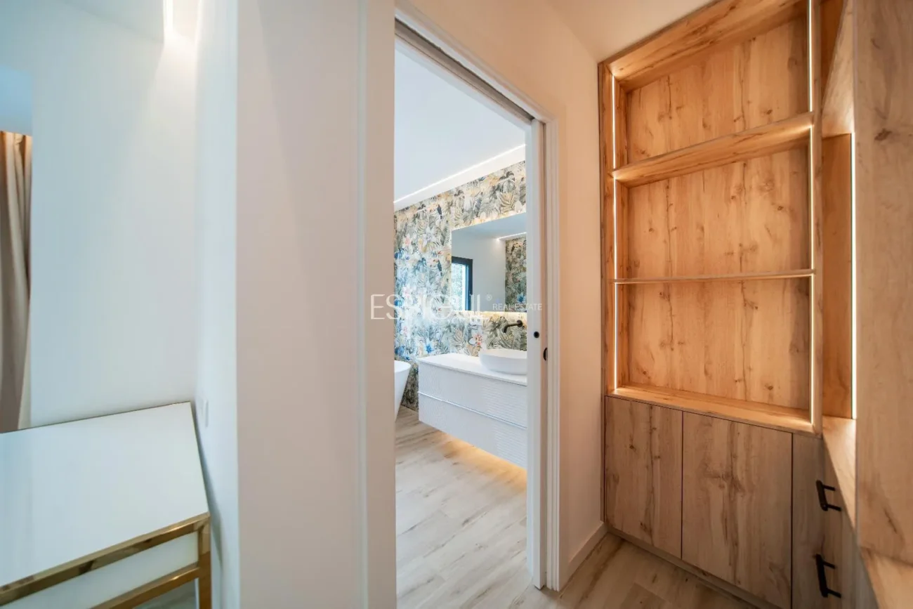 Exclusiva casa restaurada con grandes cualidades en el golf de Sant Andreu de Llavaneres