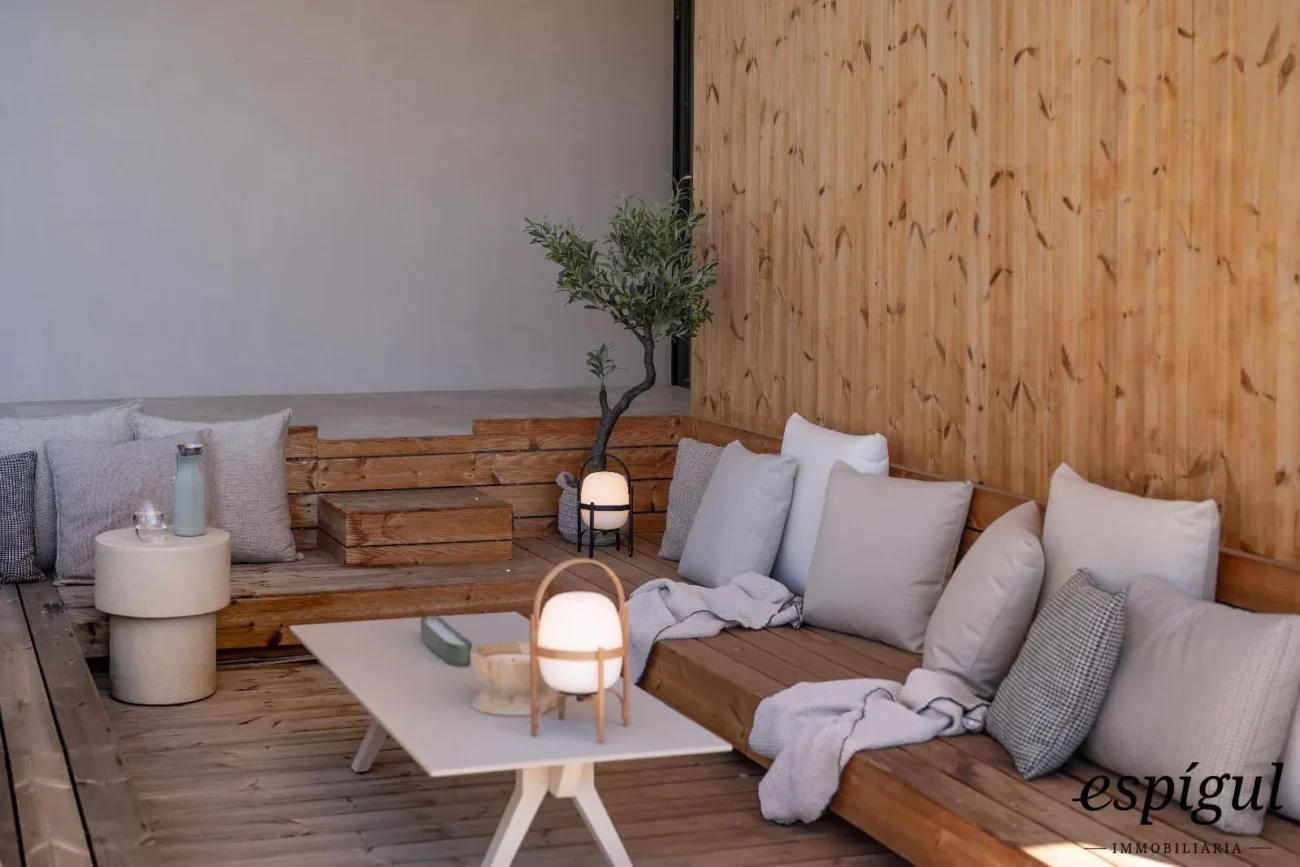 Exclusiva residència de luxe amb disseny vanguardista i confort absolut