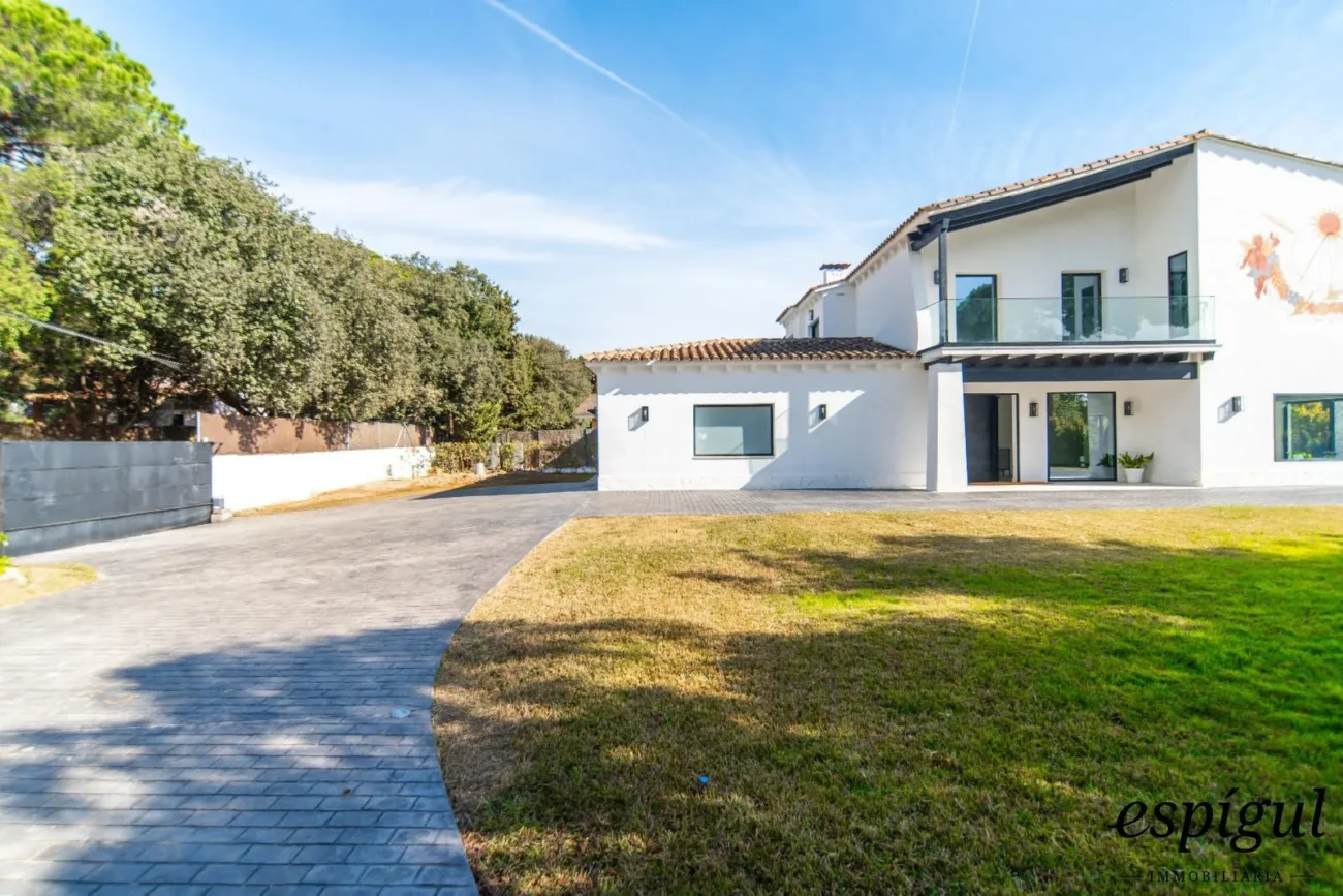 Exclusiva casa restaurada amb grans qualitats al golf de Sant Andreu de Llavaneres