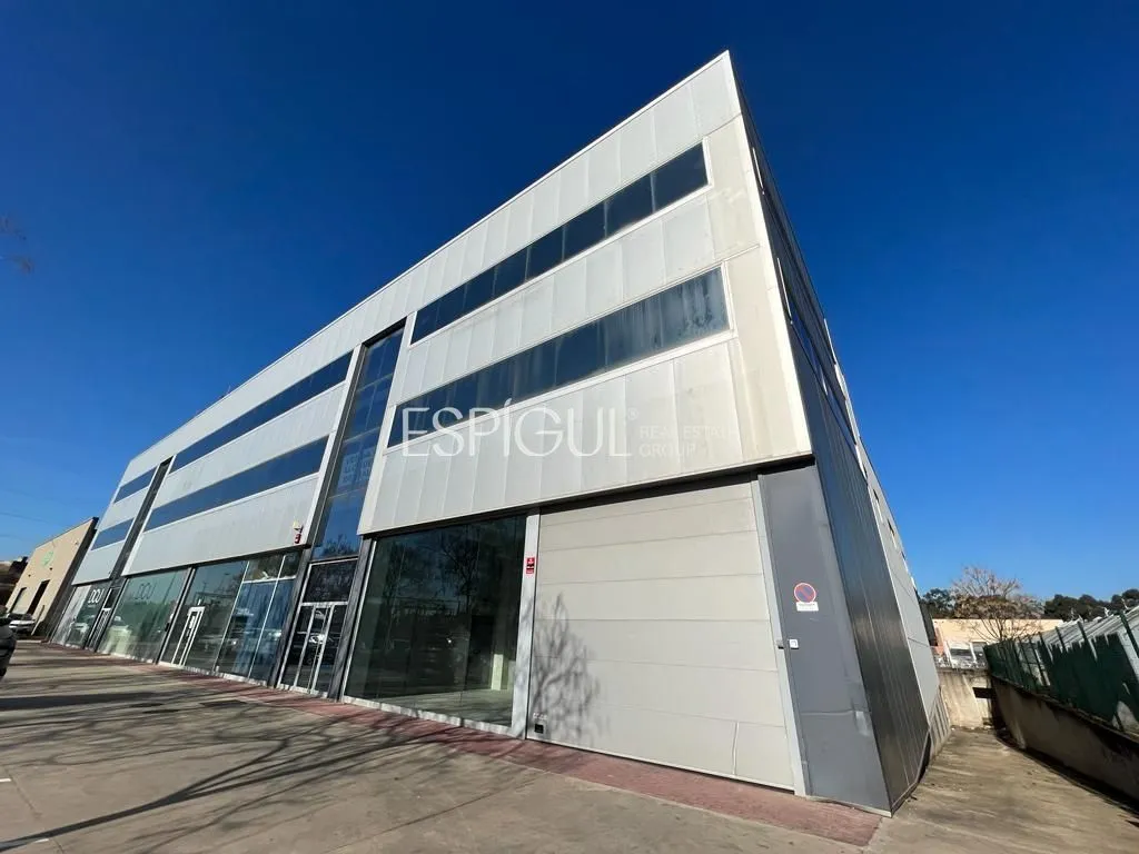 Nave industrial Mas Xirgu Girona