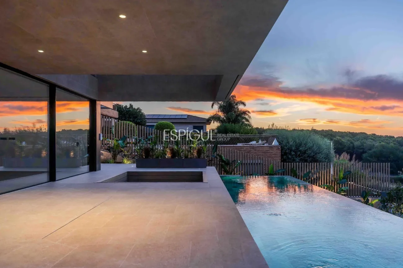 Un hogar donde el lujo y la sofisticación alcanzan su máxima expresión