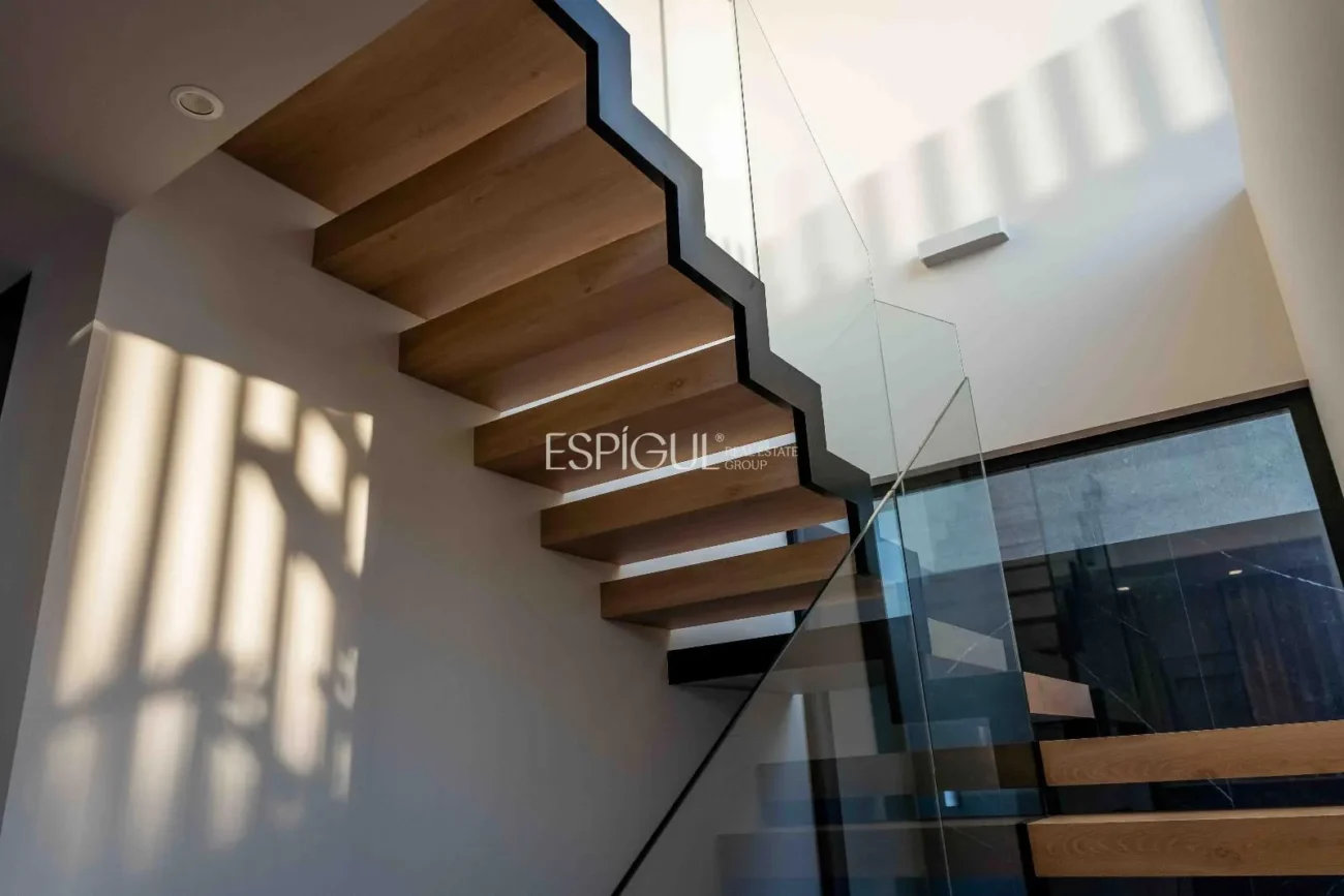 Un hogar donde el lujo y la sofisticación alcanzan su máxima expresión