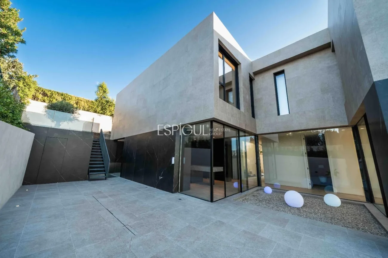 Un hogar donde el lujo y la sofisticación alcanzan su máxima expresión