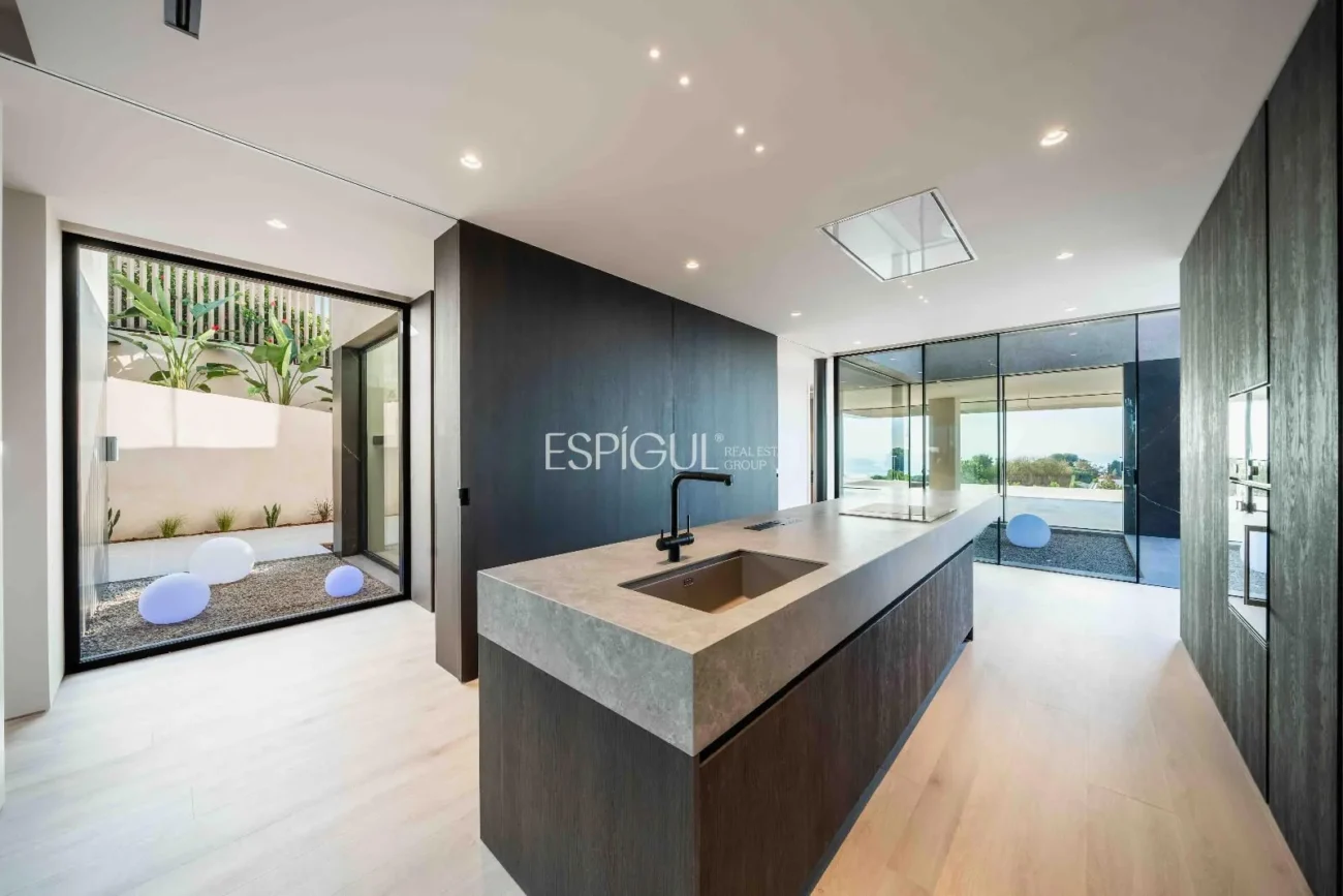 Un hogar donde el lujo y la sofisticación alcanzan su máxima expresión