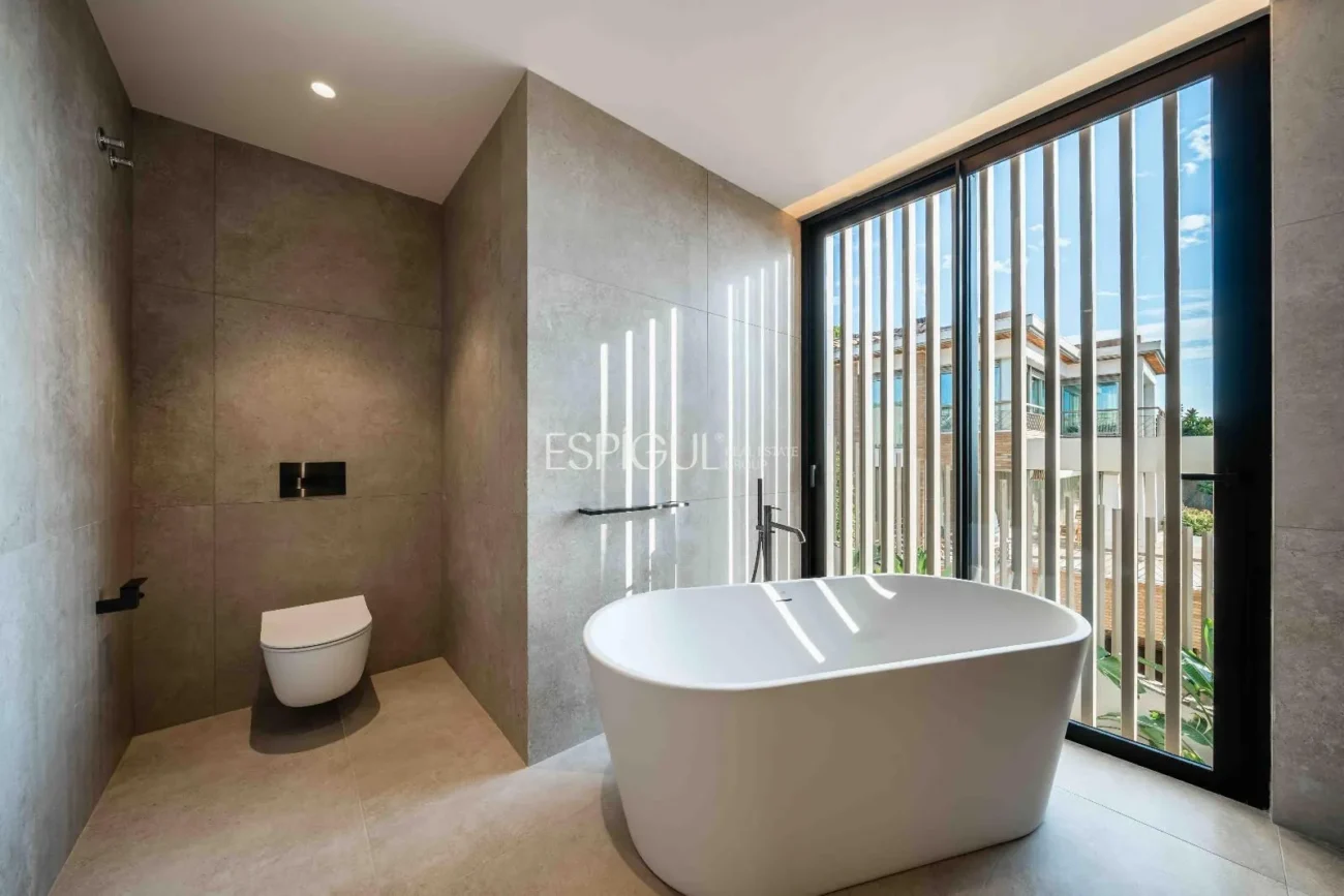 Un hogar donde el lujo y la sofisticación alcanzan su máxima expresión