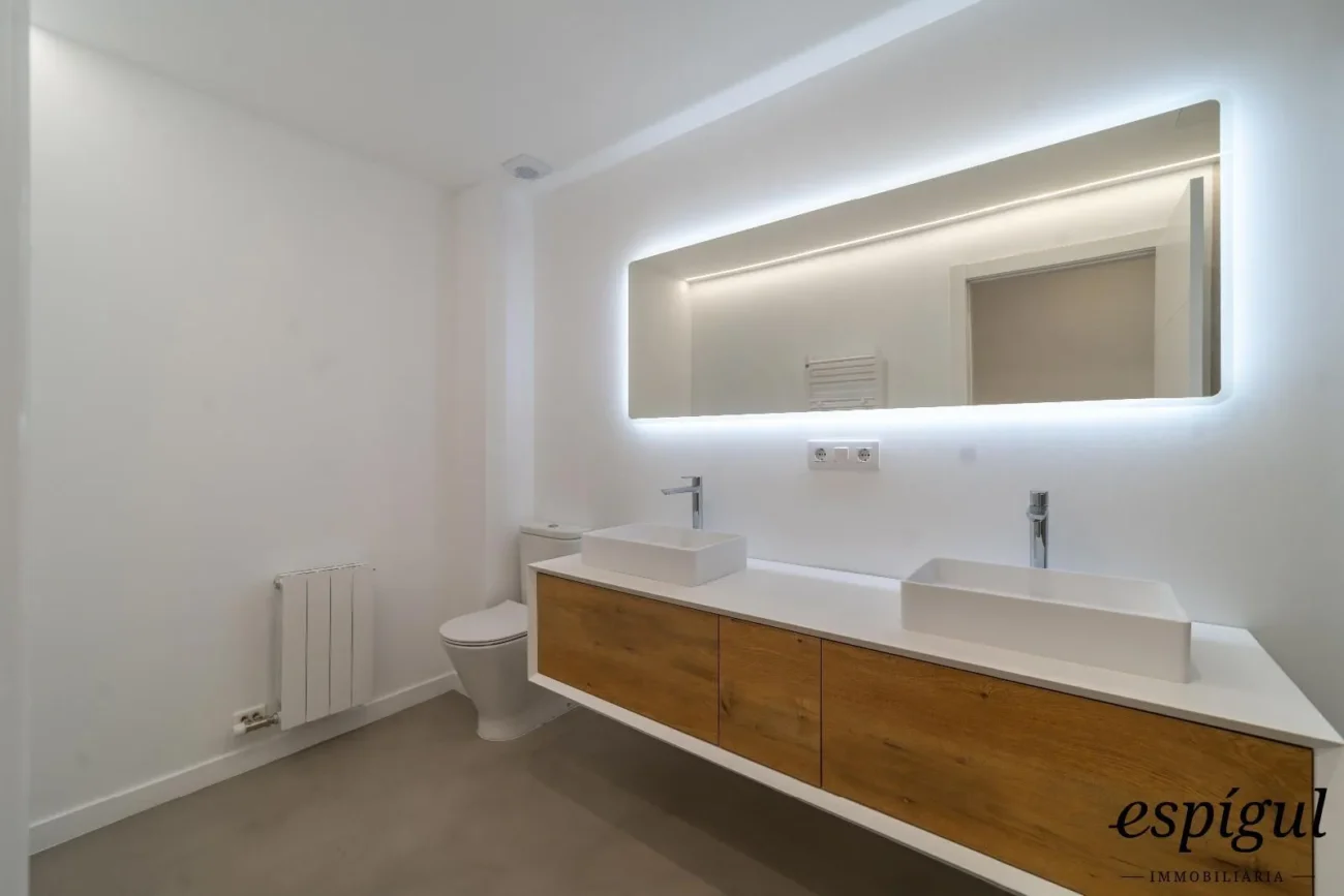 Spectacular house in Alella, totally updated in 2025, with elevator and swimming pool.