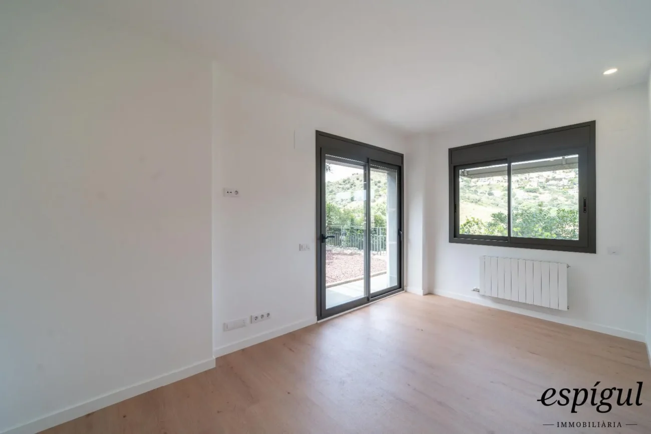 Spectacular house in Alella, totally updated in 2025, with elevator and swimming pool.
