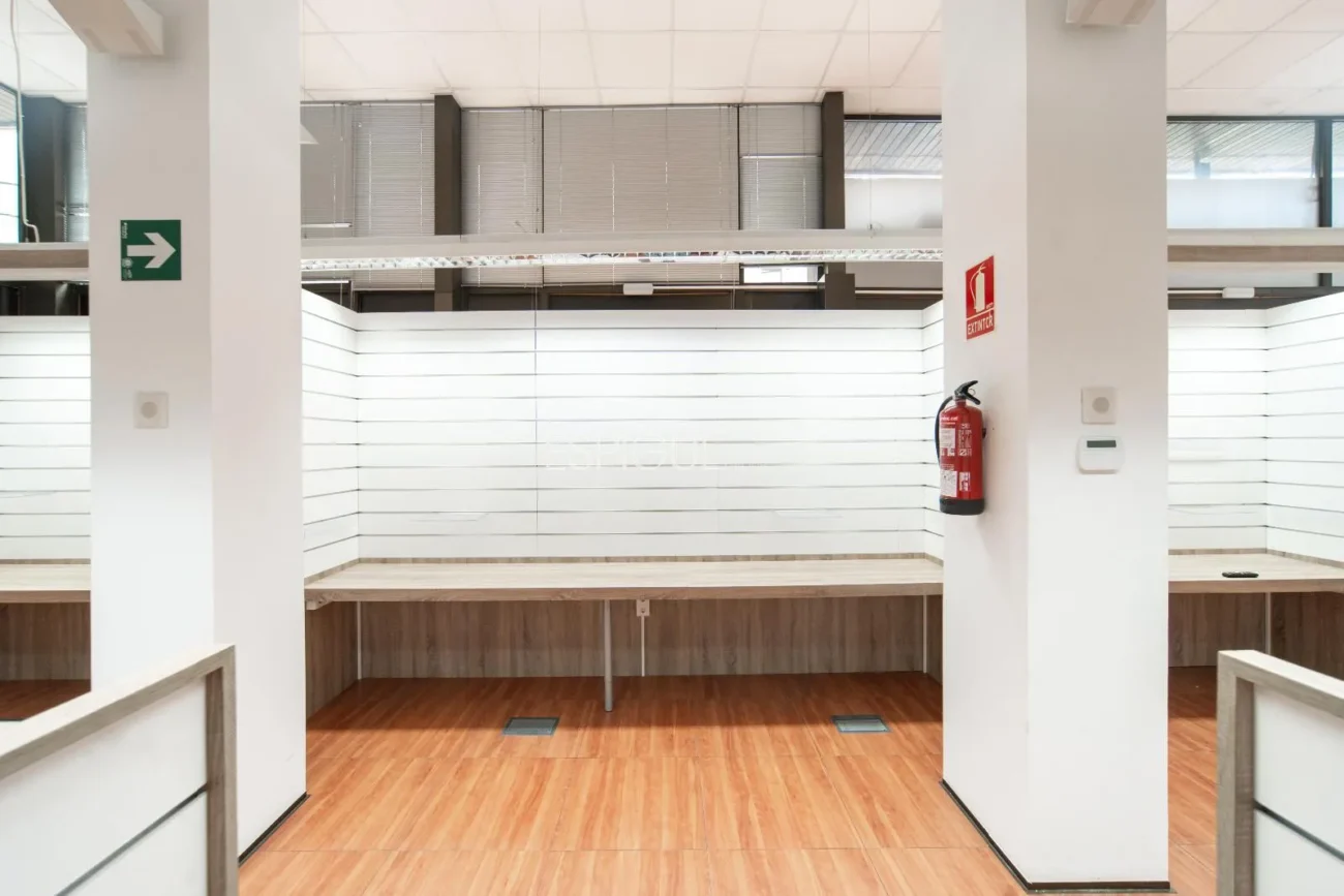 Local comercial a 300 m de la playa de Palamós