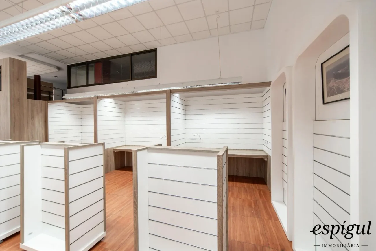 Commercial property 300 meters from Palamós beach