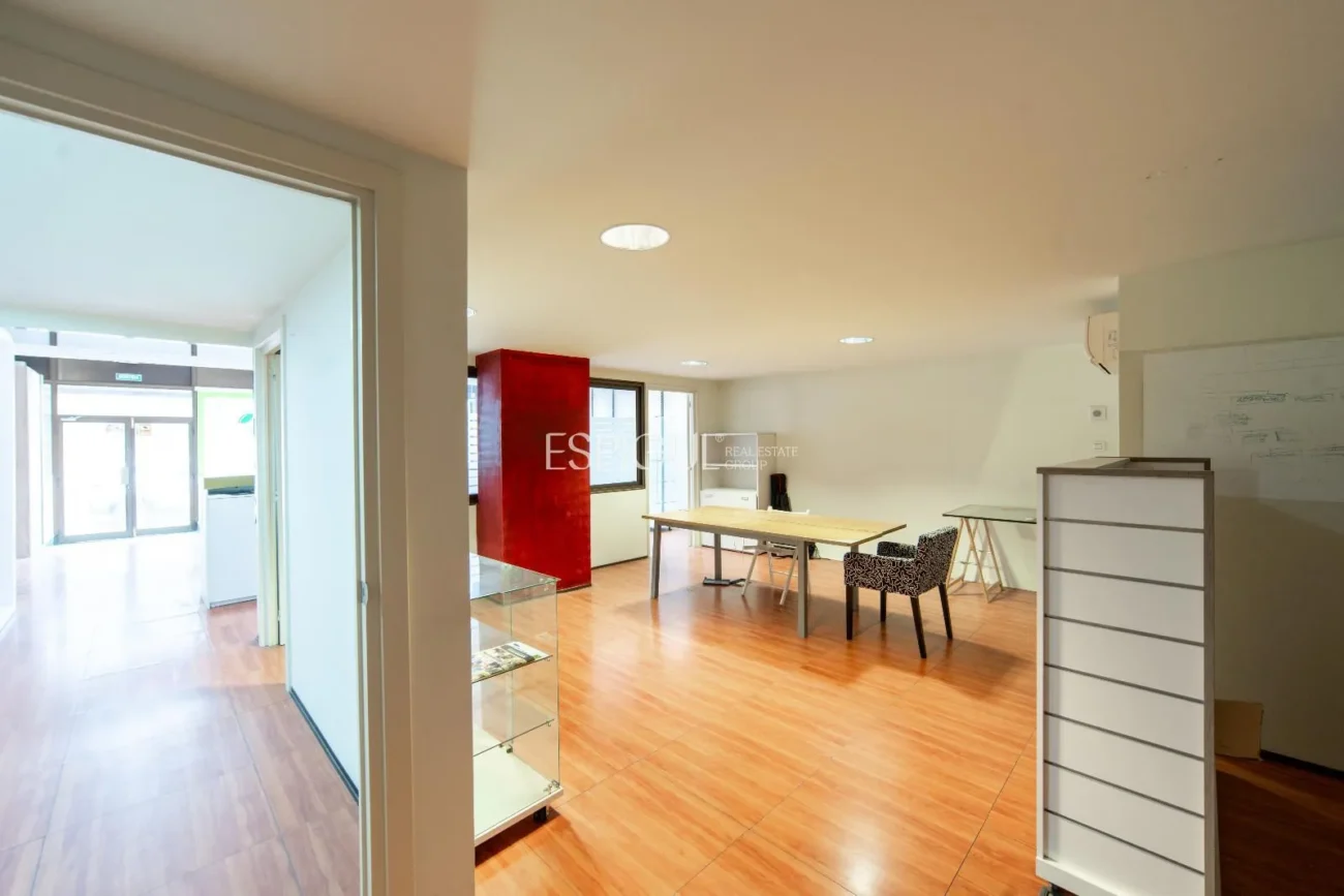 Local comercial a 300 m de la playa de Palamós