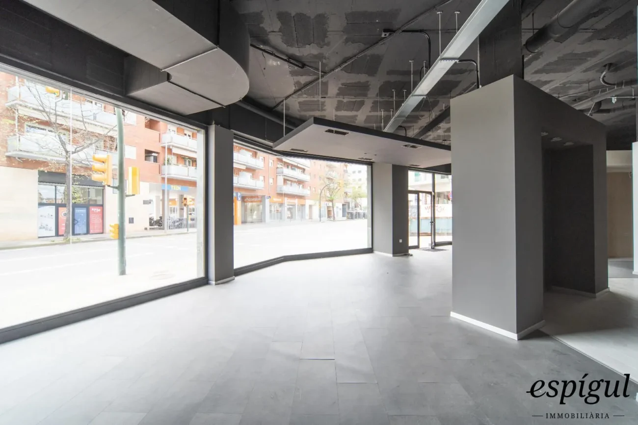 Local comercial a la zona dels Químics