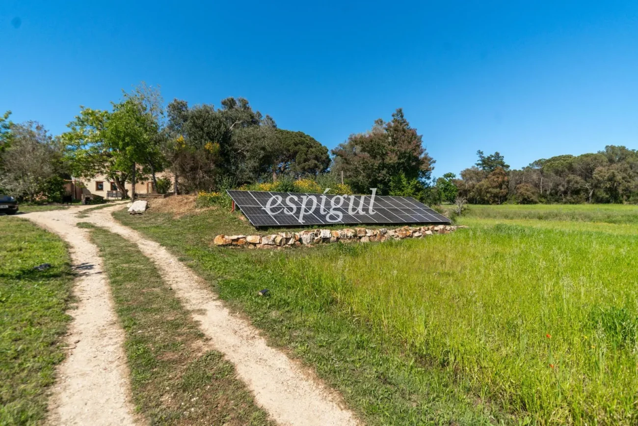 Masía catalana en Santa Cristina