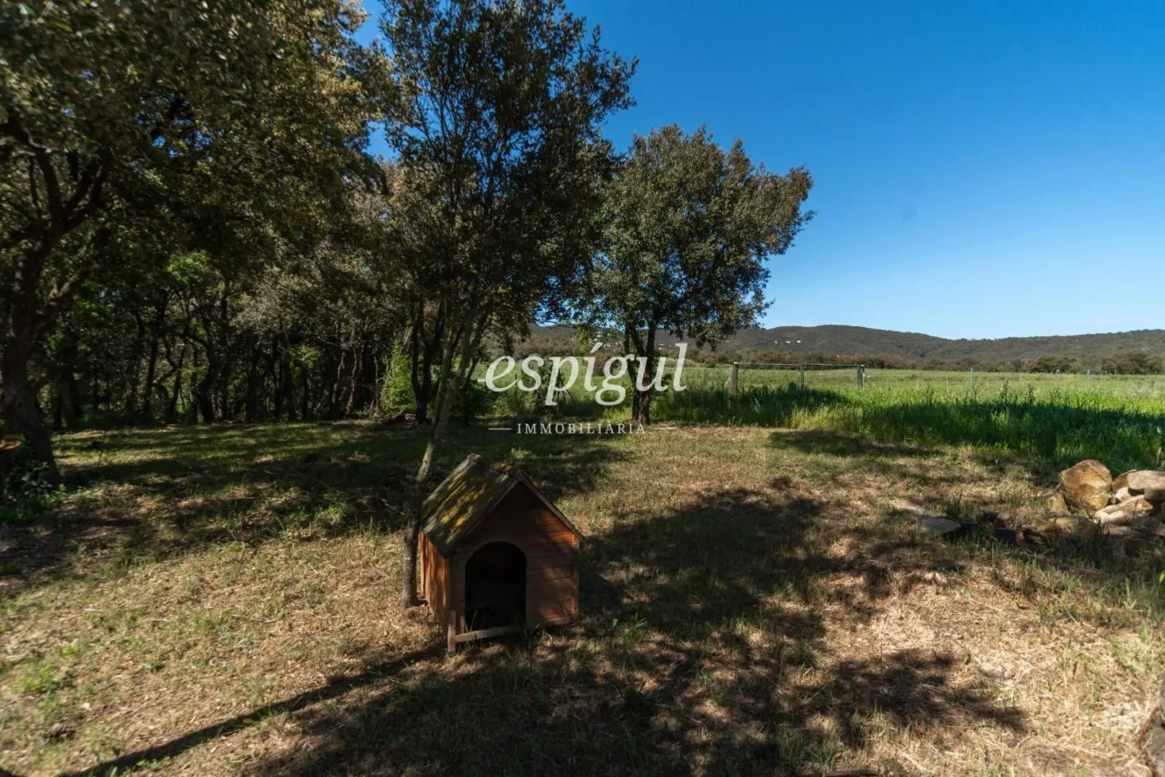 Masía catalana en Santa Cristina