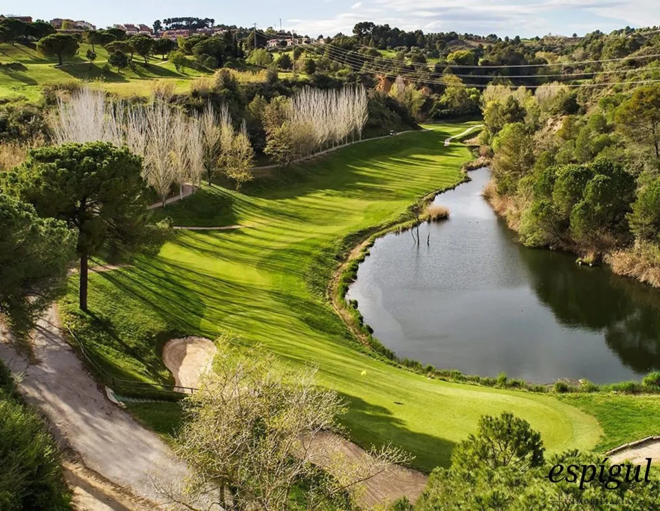 Xalet d’Obra nova en venda en el Golf Masia Bach en una sola planta de 440 m², en una parcel·la de 1.800 m²