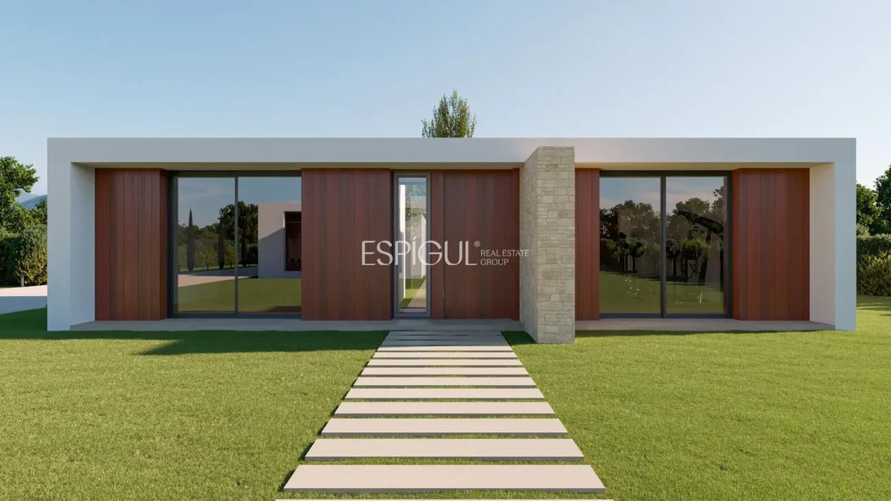 Villa de Obra nueva en venta en el Golf Masía Bach