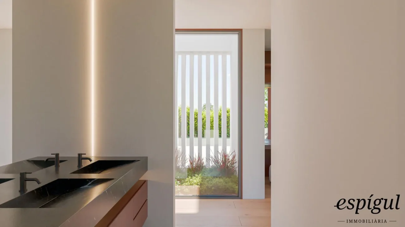 Xalet d’Obra nova en venda en el Golf Masia Bach en una sola planta de 440 m², en una parcel·la de 1.800 m²