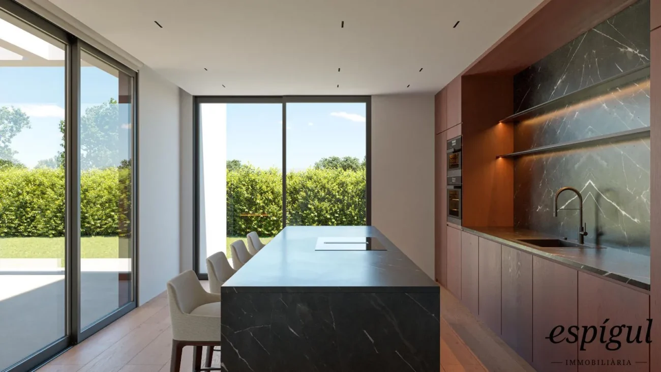 Xalet d’Obra nova en venda en el Golf Masia Bach en una sola planta de 440 m², en una parcel·la de 1.800 m²