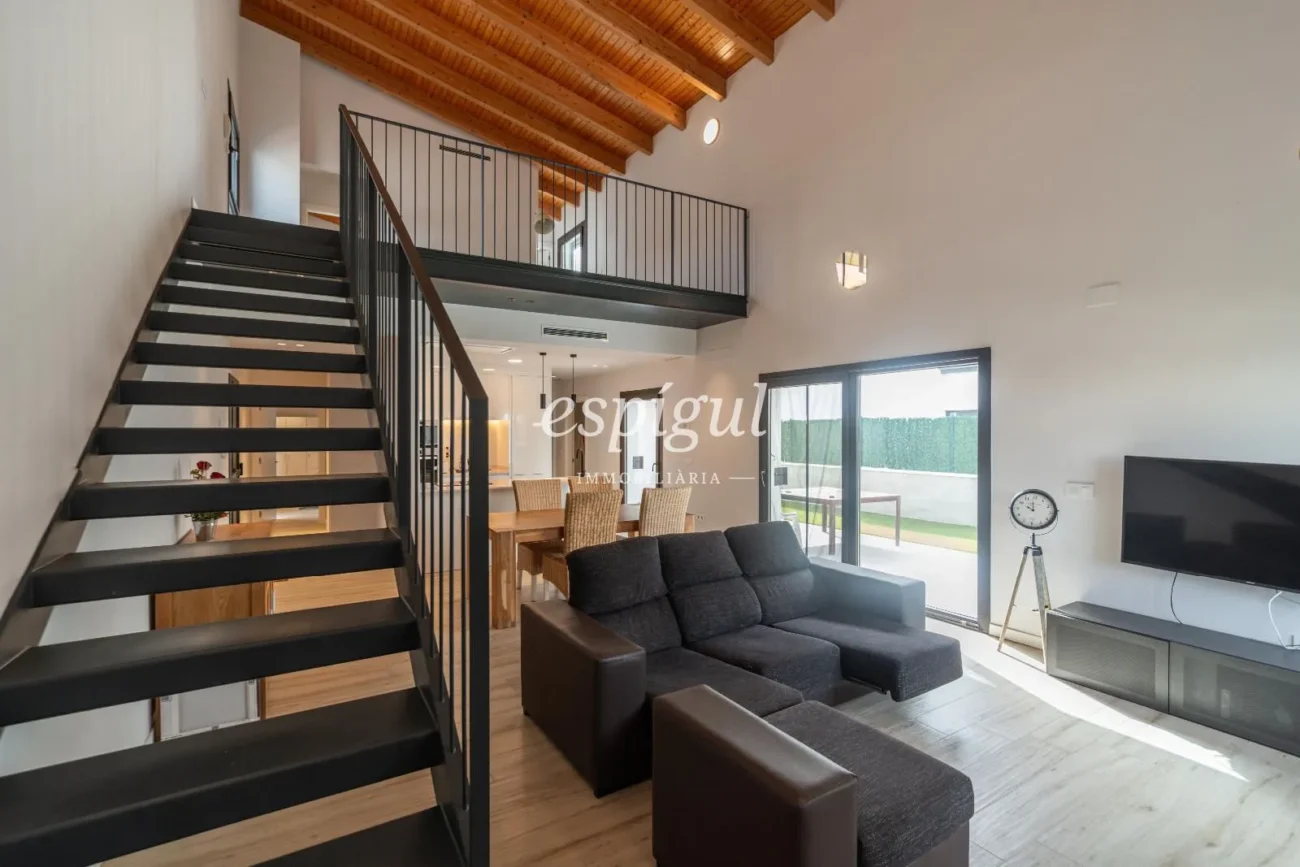 Casa aïllada a Vilamacolum