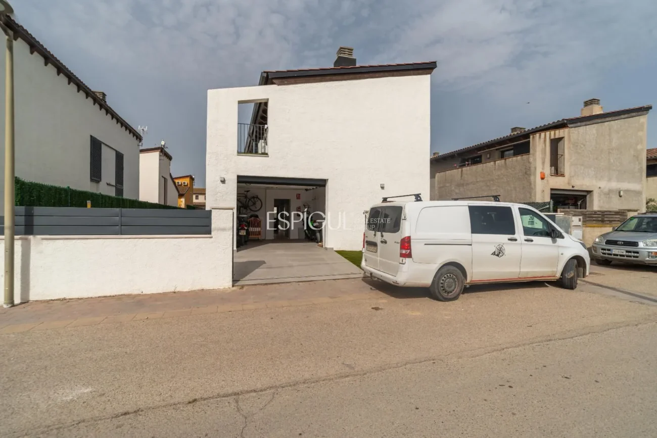 Casa aislada en Vilamacolum