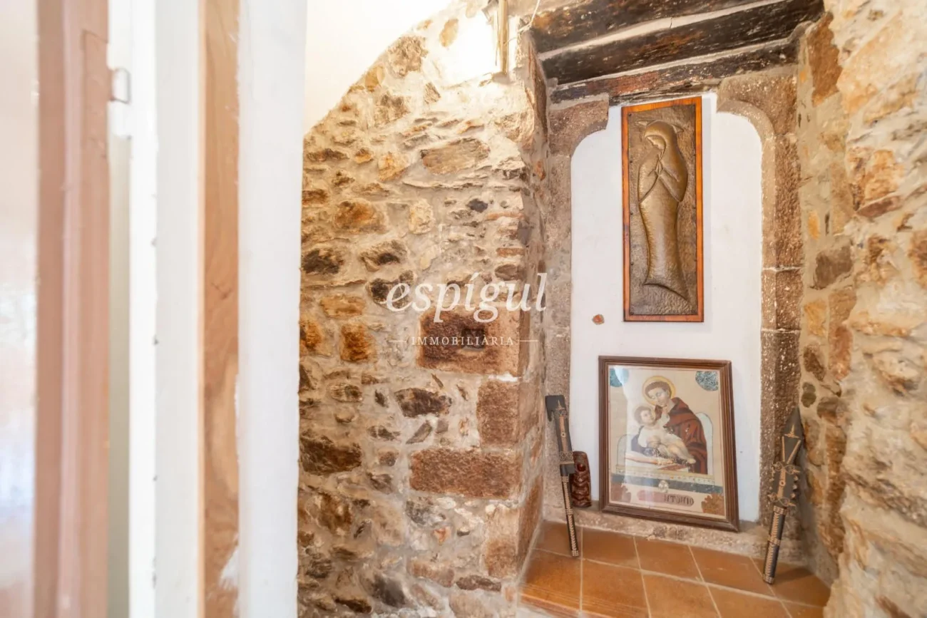 Exclusiva vivienda con jardín privado en Sant Daniel, Girona