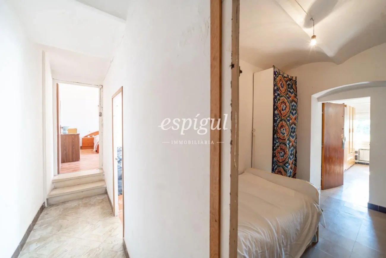 Exclusiva vivienda con jardín privado en Sant Daniel, Girona