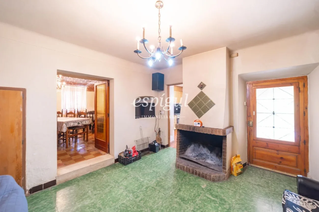 Exclusiva vivienda con jardín privado en Sant Daniel, Girona