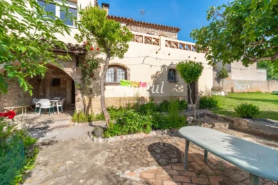 Exclusiva vivienda con jardín privado en Sant Daniel, Girona