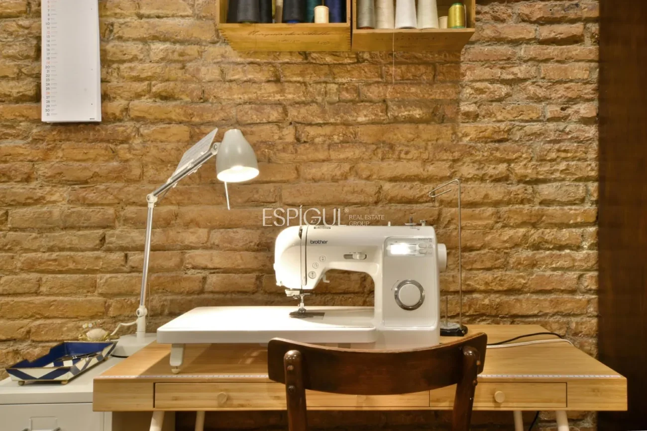 Estudio con identidad propia en calle Muntaner