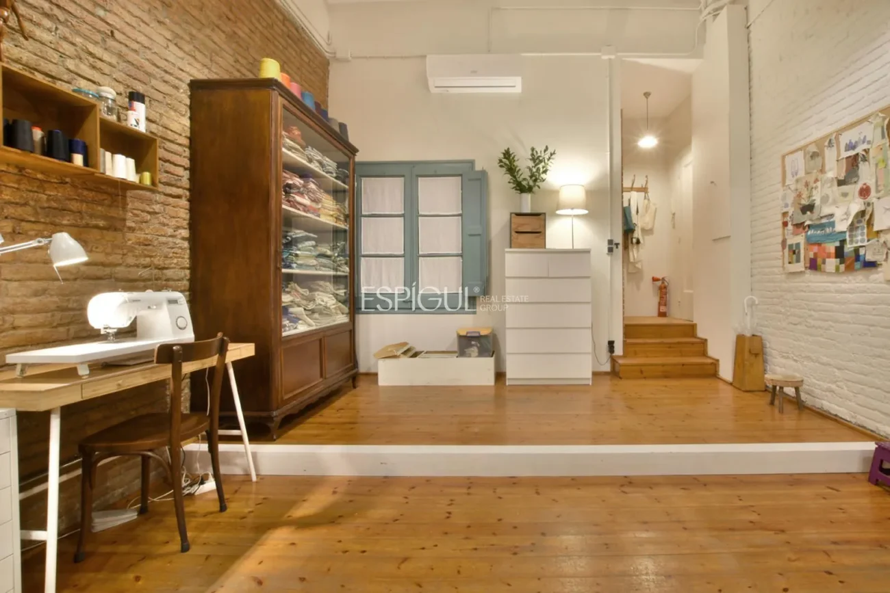 Estudio con identidad propia en calle Muntaner