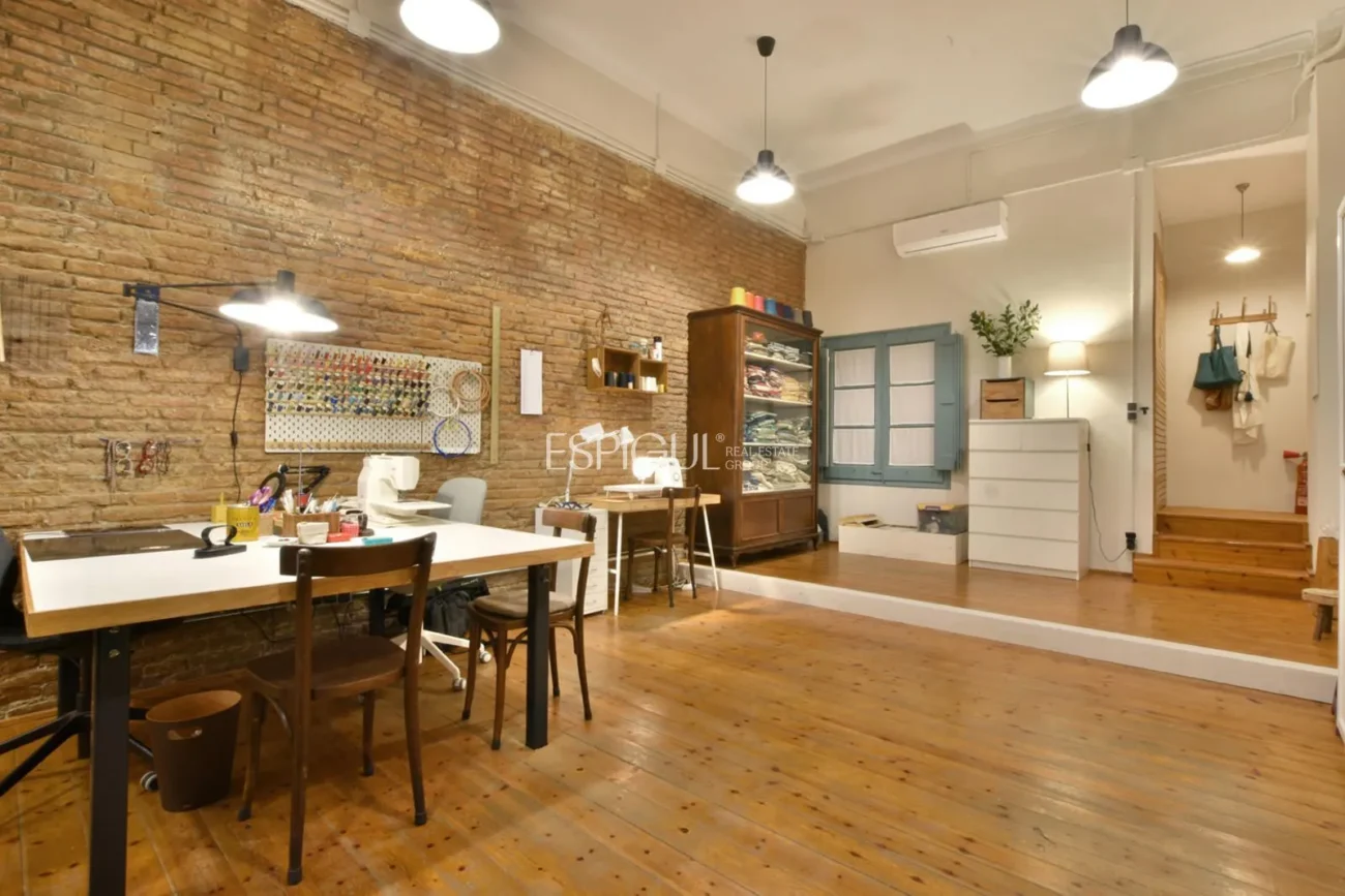 Estudio con identidad propia en calle Muntaner