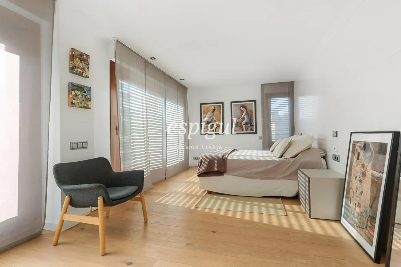 Exclusiva casa de disseny en venda en el golf de Sant Cugat
