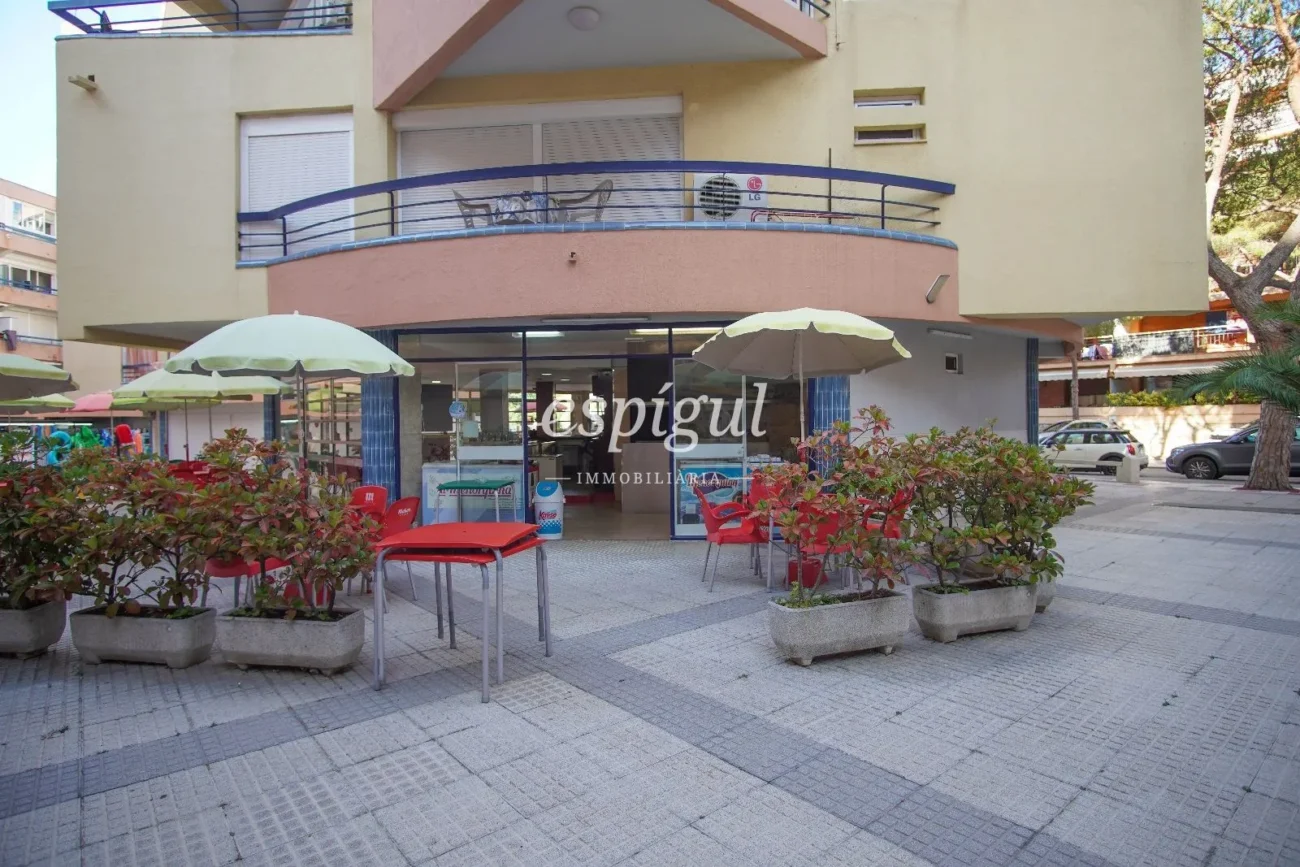 Local commercial à vendre à Platja d’Aro
