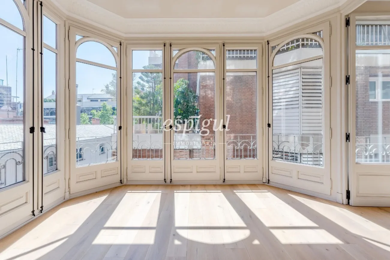 Magnífico piso en venta en Sant Gervasi – Galvany