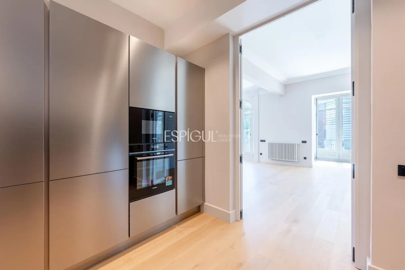 Magnificent Apartment for Sale in Sant Gervasi – Galvany