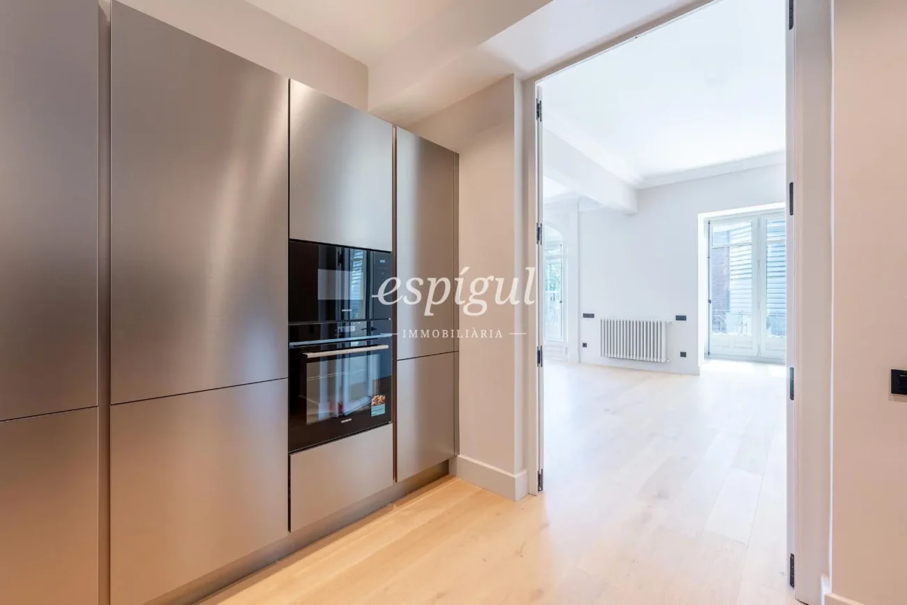 Magnífico piso en venta en Sant Gervasi – Galvany