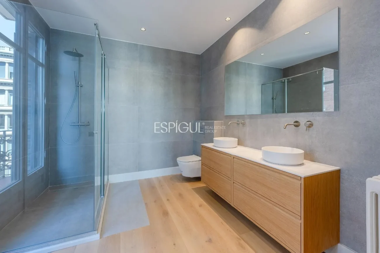 Magnificent Apartment for Sale in Sant Gervasi – Galvany