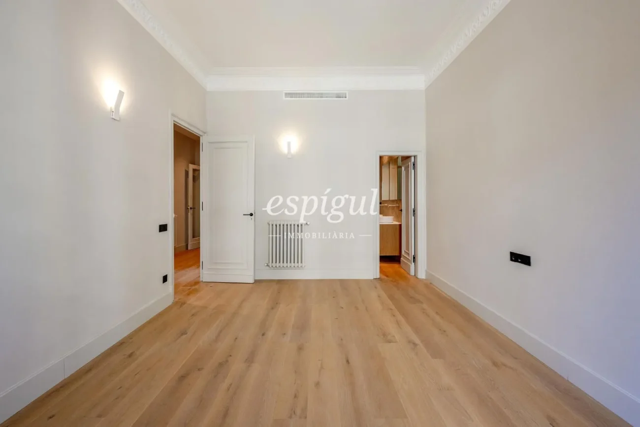 Magnífico piso en venta en Sant Gervasi – Galvany