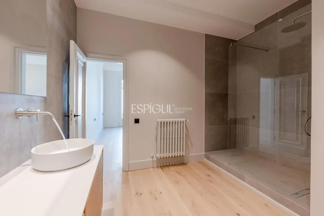 Magnificent Apartment for Sale in Sant Gervasi – Galvany