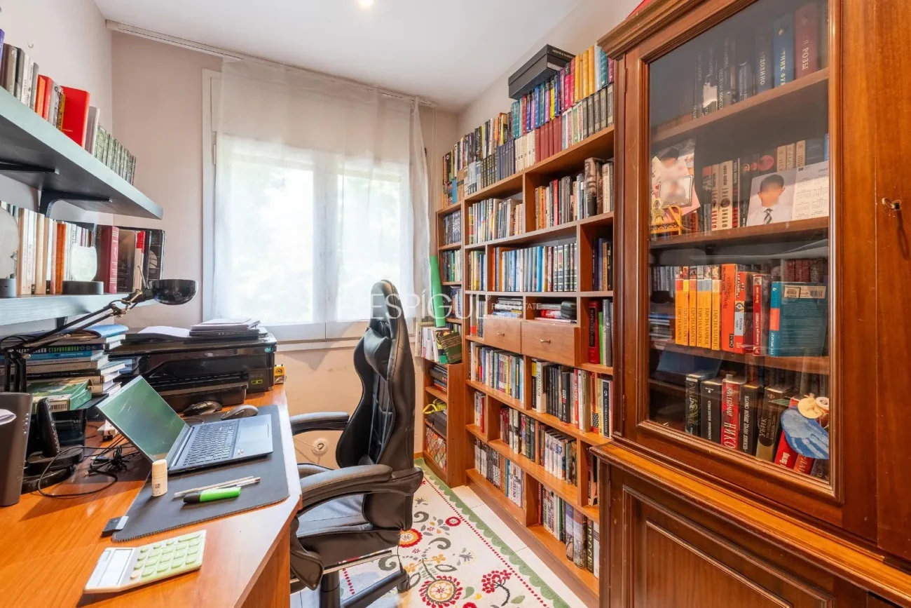 Piso en venta en Parc Central – Colomer