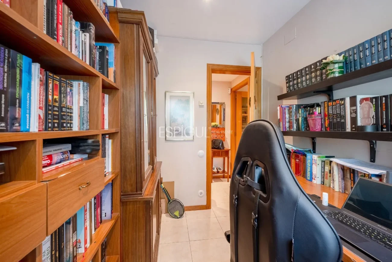 Piso en venta en Parc Central – Colomer