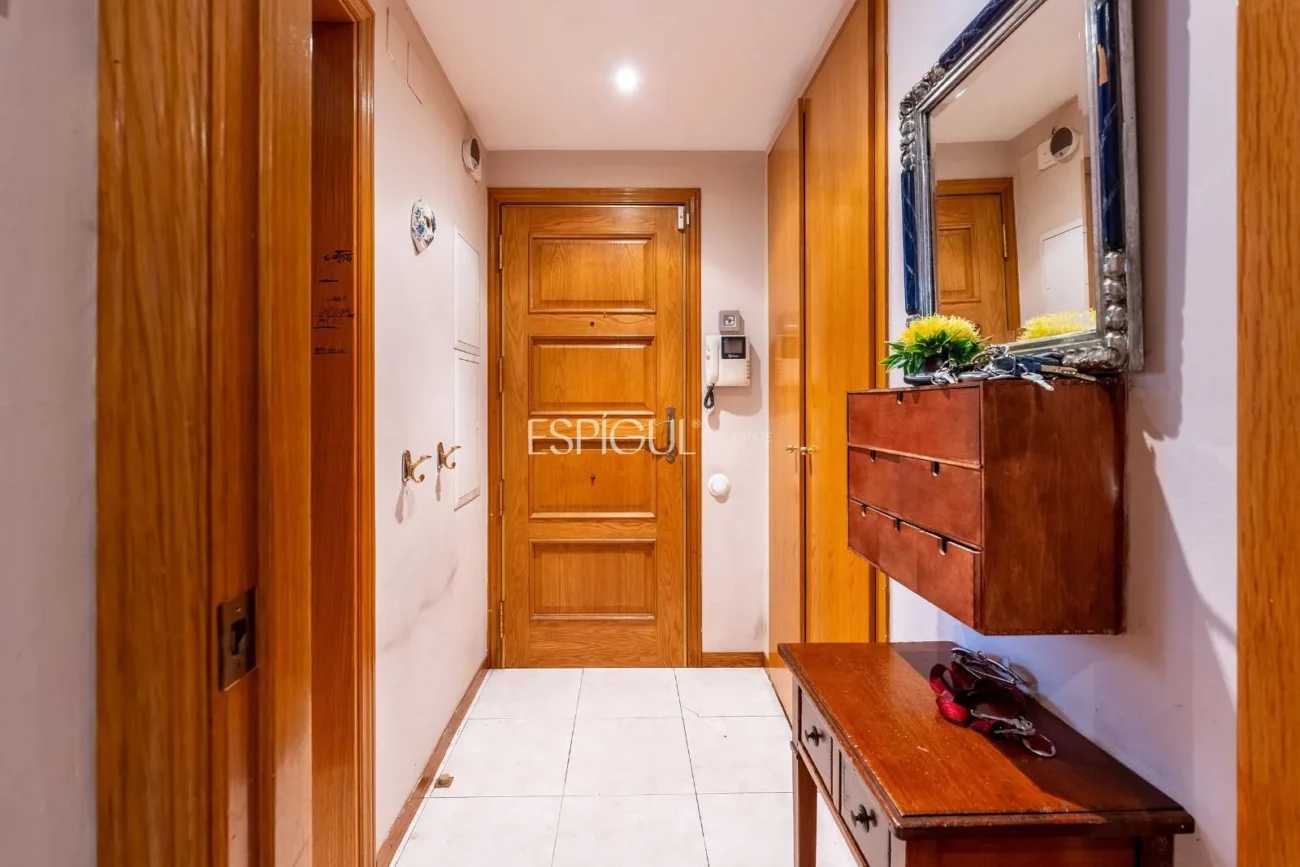 Piso en venta en Parc Central – Colomer