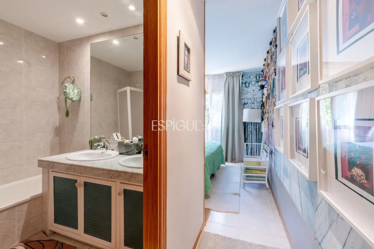 Piso en venta en Parc Central – Colomer